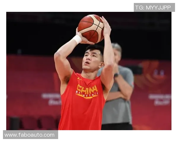 郭艾伦：从篮球场上的明星到国家队的领军人物，如何塑造自己的传奇之路