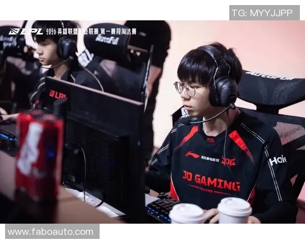 全球总决赛特别报道：见证JDG从崛起到巅峰的辉煌成长历程